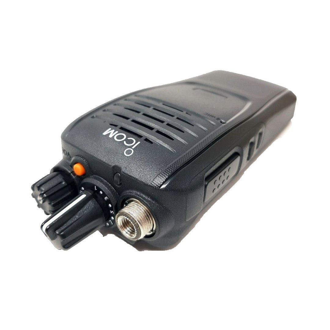 Icom F2000 82 USA Analog UHF 16 Channels Handheld Radio [F2000 82 USA]